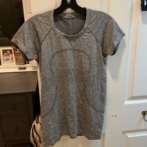 lululemon short sleeve swiftly tech!!